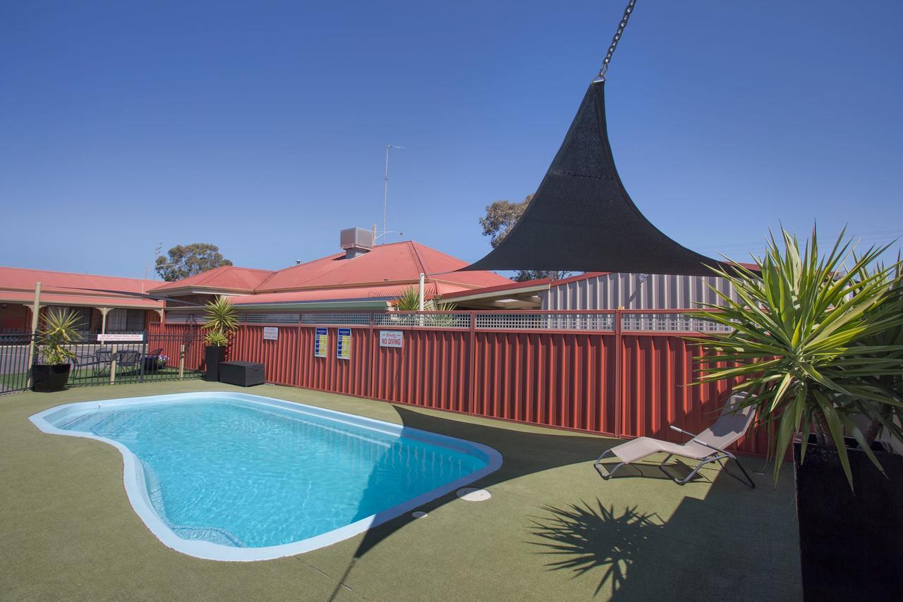 Horsham Country City Motor Inn Esterno foto